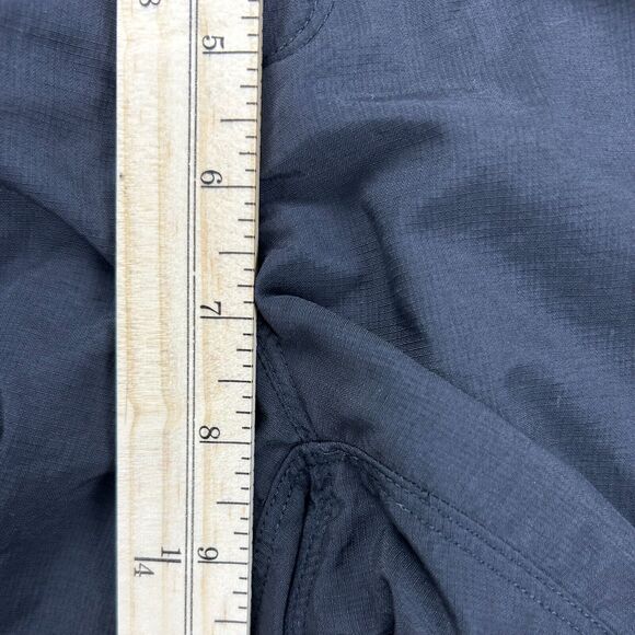 The North Face Women’s 100% Nylon Hiking Shorts size 6 Black - Picture 12 of 16